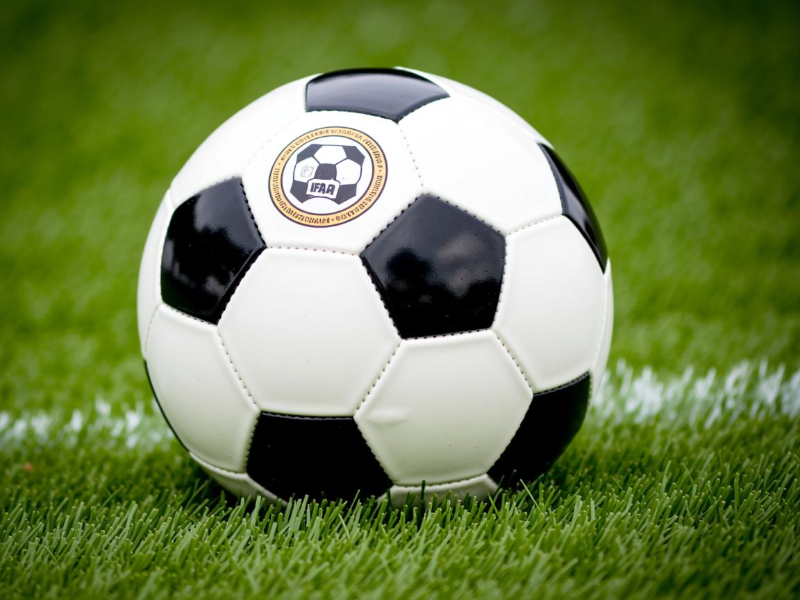 od体育官网-利物浦加强逼抢成功压缩对手空间，利物浦进攻